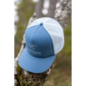 ArcTeryx Bird Word Trucker Curved