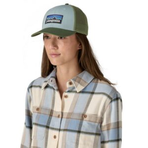 Patagonia Patagonia P-6 Logo Lopro Trucker Hat P38283 SportS Måløy 1